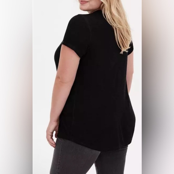 TORRID Whiskey Girl Classic Fit Black Crew Top - Picture 3 of 6